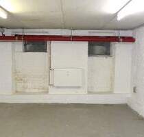 Kellerraum mit Heizung WC zu vermieten U-Bahn Neukölln - Berlin