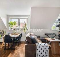 Ländlich, historisch, gepflegt: Charmante DG-Wohnung mit EBK im ehemaligen Stiftsgebäude - Kreischa Lungkwitz