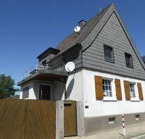 Goddelau - kleines Haus mit schönem Garten - Riedstadt
