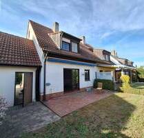 Sofort bezugsfrei! Handwerkertraum in Top-Lage am Knoblauchsland - Doppelhaushälfte mit Charme, Garten & viel Potenzi... - Fürth Ronhof 152