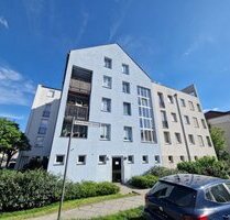 Kleines Apartment für EINE Person - mit Balkon und Wannenbad! - Potsdam Kirchsteigfeld