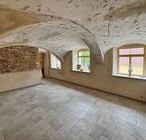 Representative Praxis oder Büro - Arbeiten in der Belle Etage mit historischen Details - Seubersdorf in der Oberpfalz / Wissing