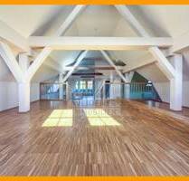 Wohnen mal anders! Imposante Dachgeschosswohnung mit Balkon und Aufzug! - Gera Innenstadt