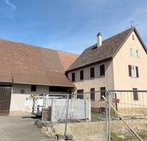 Wohnhaus mit großer Scheune als Sanierungsprojekt. - Ditzingen