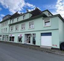 Rentables Wohn- & Geschäftshaus: 8 Wohnungen, 3 Gewerbeeinheiten, 2 Keller-Lagerräume - Bochum Günnigfeld