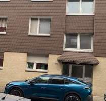 Attraktive 2-Zimmer-Wohnung frisch renoviert und bezugsbereit - Duschbad Böden Laminat Wände Einbauküche etc.TOPPP - Oberhausen Alstaden-Ost