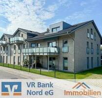 Exklusive KfW-55 Dachgeschoss-ETW in bevorzugter Wohnlage mit 2 Balkonen und Stellplatz - Friedrichstadt