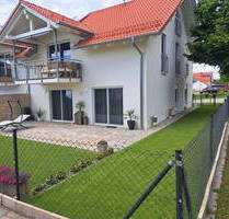 Neue moderne 3-Zimmerwohnung provisionsfrei in Vier Familienhaus mit Garten (KFW 55) - Tyrlaching Oberbuch