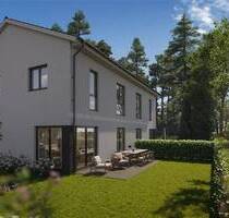 Fußbodenheizung, Terrasse, zwei Stellplätze usw: Stadthäuser in Bernau - Neubau mit Grundstück! - Bernau bei Berlin