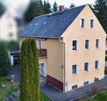 Gepflegtes Landhaus mit Garten + Garage - Burgstädt