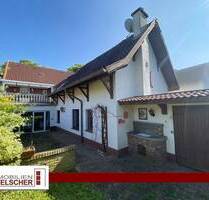 Geräumiges Reihenmittelhaus mit Garten, Dachterrasse und Gartenhaus in Scherpenseel - Übach-Palenberg / Scherpenseel