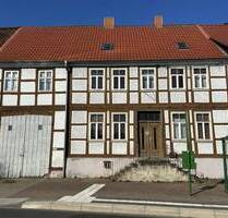 Sanierungsbedürftiges Einfamilienreihenmittelhaus in Wrisbergholzen - Sibbesse