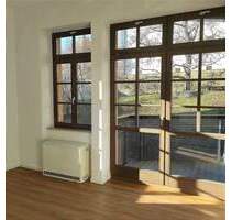 Wunderschöne 4-Zimmer-Wohnung im 1.OG mit riesigem Balkon und Burgblick! Esszimmer, Gäste-WC. Stellplatz wenn gewünscht. - Bautzen