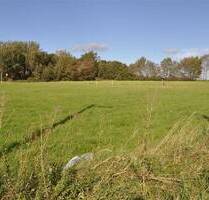 Bad Münstereifel: Sonniges 1350 qm großes Südwest-Eckgrundstück mit grünem Fernblick!