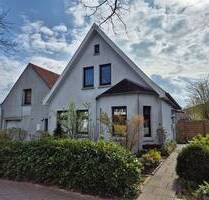 Single-Dachgeschosswohnung in zentraler Wohnlage von Jever