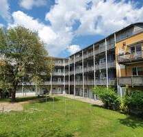 1-Zimmer-Dachgeschosswohnung mit Dachterrasse und Aufzug im Zentrum - Greifswald Nördliche Mühlenvorstadt