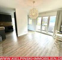 Neuwertige & fam.frdl. 4½-Zi.-ETW mit 2 Balkonen + Stpl. in ruhiger Seitenstraße - Hamburg Schnelsen