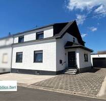 ORSCHOLZ: WOHNHAUS MIT GARTEN UND GARAGE IN TOP-LAGE - Mettlach / Orscholz