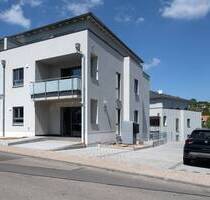 Die letzte energiesparsame Neubauwohnung mit Aufzug, Balkon, Fußbodenheizung, Terrasse - Hochspeyer