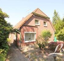 +++ Nahezu Alleinlage - Altbau mit ca. 1,55 ha gr. Gundstück zw. Bad Zwischenahn und Ocholt! +++