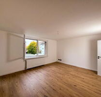 Schön geschnittene, frisch sanierte Wohnung mit Balkon - Düsseldorf Rath