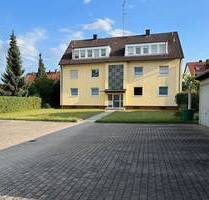helle Wohnung mit Balkon - 750,00 EUR Kaltmiete, ca.  82,00 m² Wohnfläche in Rednitzhembach (PLZ: 91126) Plöckendorf