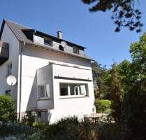 Gemütliche Wohnung im DG auf einem Erbpachtgrundstück in Mannheim-Almenhof - Mannheim / Neckarau