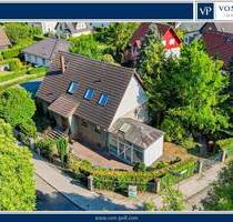 Familientraum mit Platz zum Entfalten: Großzügiges Haus mit riesigem Garten - Berlin / Marzahn