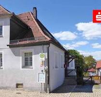 Ein-Zweifamilienhaus in Weidenberg