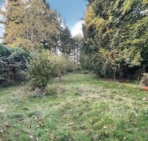 großes Grundstück mit viel Potential für zwei Gebäude - Hamburg-Bergstedt