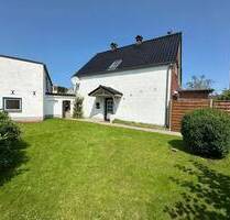Mehrfamilienhaus mit Dreiwohneinheiten in zentraler Lage von Husum