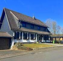 Traumhaft schön und vielseitig nutzbar - Einfamilienhaus (Einliegerwohnung möglich) mit nicht einsehbarem Grundstück ... - Hergenroth