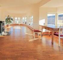 Exklusive Bahnliebhaber-Immobilie: Historisches Stellwerk als modernes Wohnhighlight - Erkrath Hochdahl