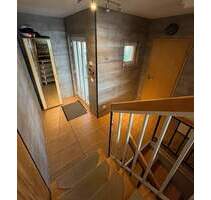 Ihr Familiennest - Reihenhaus mit Garten, Einbauküche und Aquarium - Solingen Höhscheid