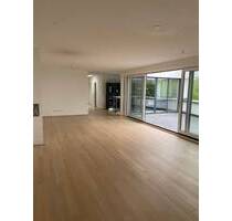 Penthouse mit Blick ins Grüne - 1.900,00 EUR Kaltmiete, ca.  172,00 m² Wohnfläche in Wernau (PLZ: 73249)