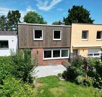 Am Fuße des Fernsehturms: Reihenmittelhaus mit schönem Garten - Regensburg Kumpfmühl-Ziegetsdorf-Neuprüll