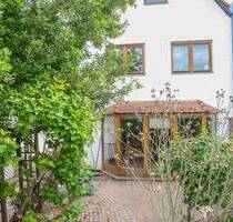 Reihenhaus Familienglück - Wohnen in ruhiger Lage von Langenzenn