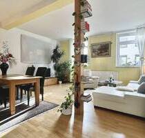 Freie 3 Zimmer Wohnung mit hohen Decken! Zentrale Lage von Bad Homburg - Bad Homburg v. d. Höhe Kirdorf