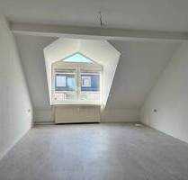 Helle 2-Zimmer-Dachgeschosswohnung in zentraler Lage der Schweriner westlichen Paulsstadt