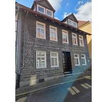 Denkmalgeschütztes Mehrfamilienhaus mit Nebengebäude und Garage - Goslar Altstadt