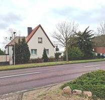 Einfam.-Haus mit Garten und Nebengelass in Gommern OT Menz !