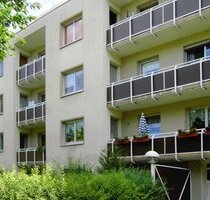 Geräumige 3,5-Zimmer-Wohnung mit Balkon - Frankfurt am Main Bonames