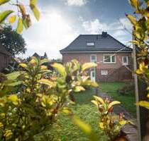 Zuhause mit Weitblick: Stilvolle Räume und ein großzügiges Grundstück - Hemmoor Warstade