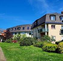 Zwei-Zimmer-Wohnung mit Süd-West-Balkon in ruhiger Lage in Radebeul-West
