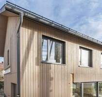 AIGNER - Exklusives Architektenhaus: Stilvolles Interieur trifft auf nachhaltiges Wohnen - Hohenschäftlarn