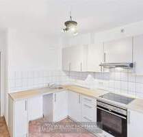 Renovierte 3-Zimmer-Wohnung mit Einbauküche und Balkon - Itzehoe