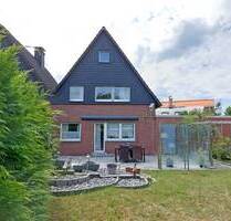 Liebevoll modernisierte Doppelhaushälfte in Hamminkeln-Merhoog