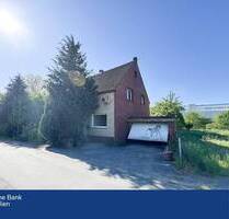 Einfamilienhaus in Alleinlage mit Garten - Horn-Bad Meinberg Belle