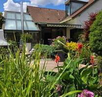 Ein Juwel mit Garten in Schwanstetten, Wohnen mit Stil und Natur