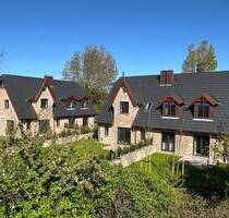 Neubau von drei exklusiven Doppelhäusern mit jeweils 1 Ferien- und 1 Dauerwohnung - Westerland Tinnum